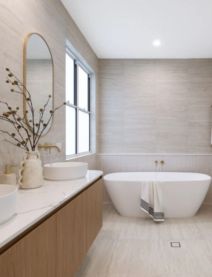 White Lapatto Travertine