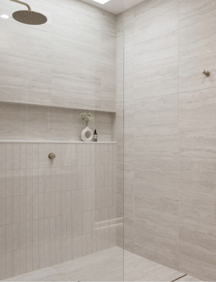 White Lapatto Travertine